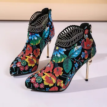 Дамски ботильоны с флорални принтом, кристали и Шипове, Чубрица обувки в стил ретро с високи токчета, за боядисана новост 2023 година