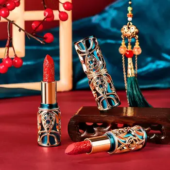 Червило с дърворезба в стила на Шинуазри, Водоустойчиви, Устойчиви на Жените Кадифе Глазура за устни, Секси жена нюанс за устни, Кална козметика За подаръци